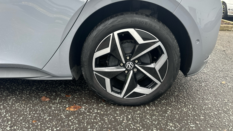 Volkswagen ID.3 150kW Tour Pro S 77kWh 5dr Auto Electric Hatchback